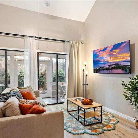 Artist'S Tower Townhome Just Renovated W Loft Gainesville Eksteriør bilde