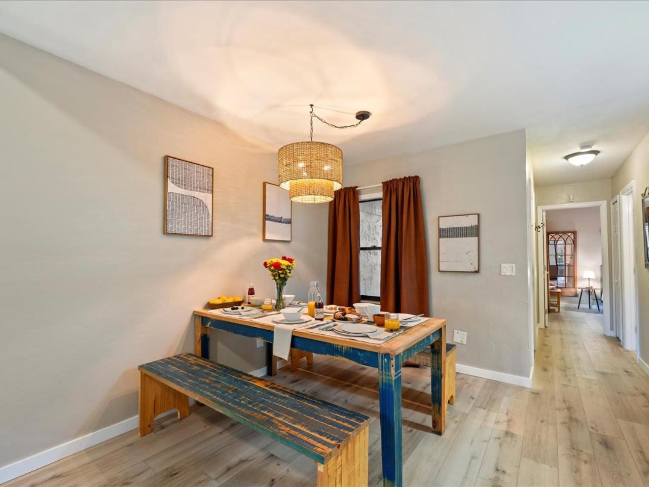 Artist'S Tower Townhome Just Renovated W Loft Gainesville Eksteriør bilde